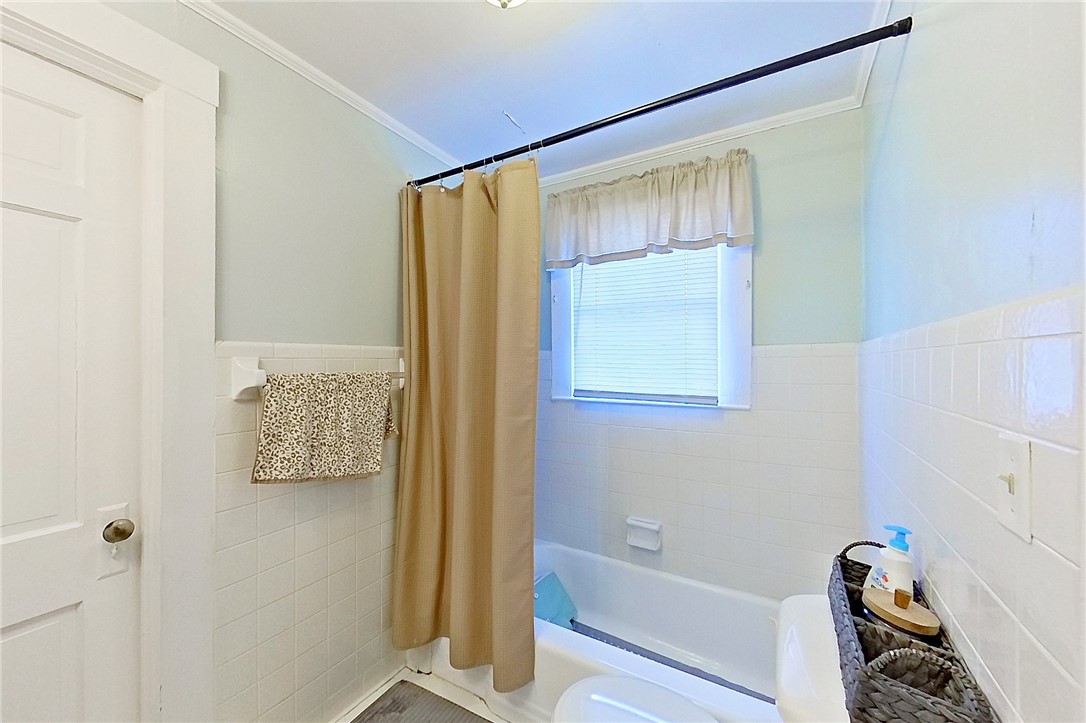 2158 Cherokee Street