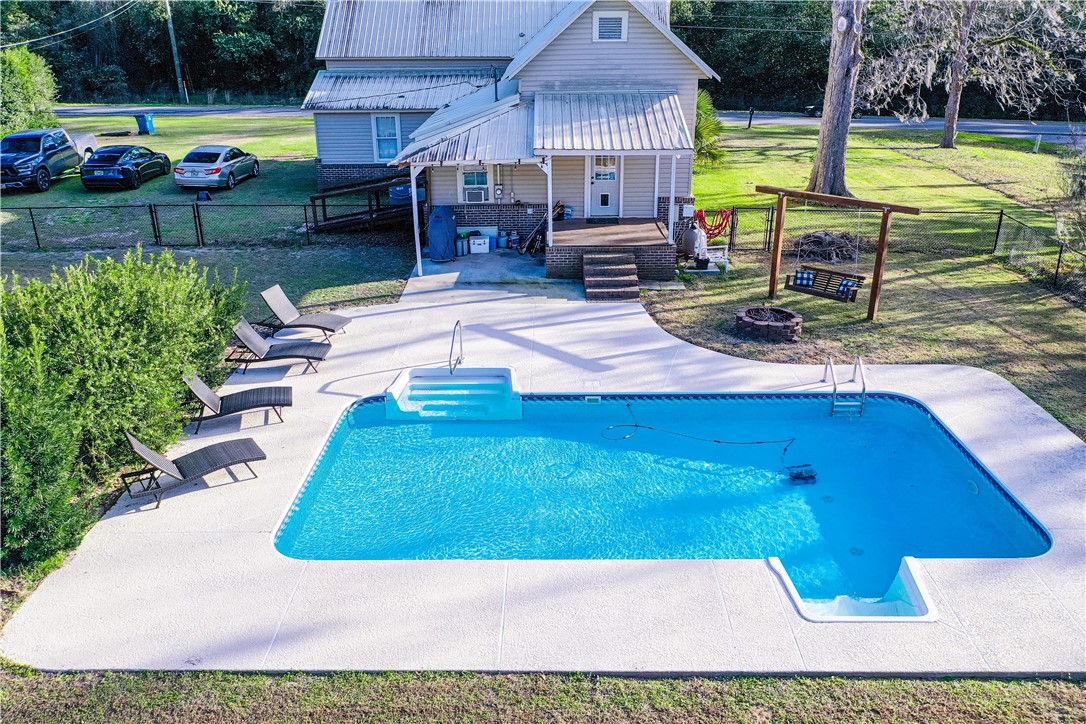 2158 Cherokee Street