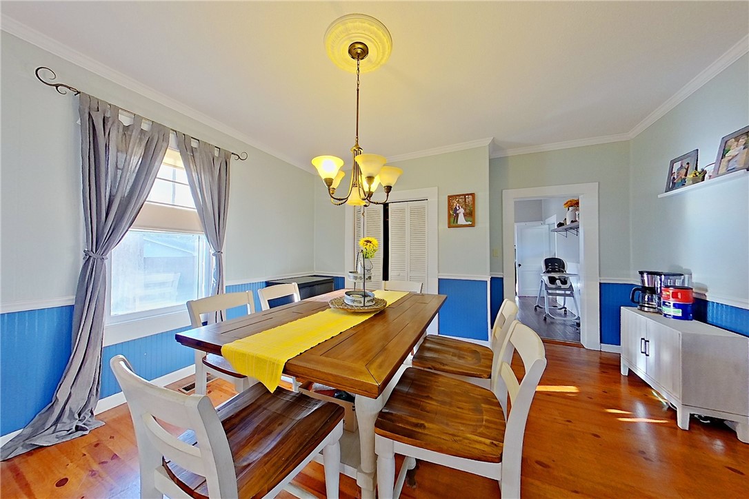 2158 Cherokee Street