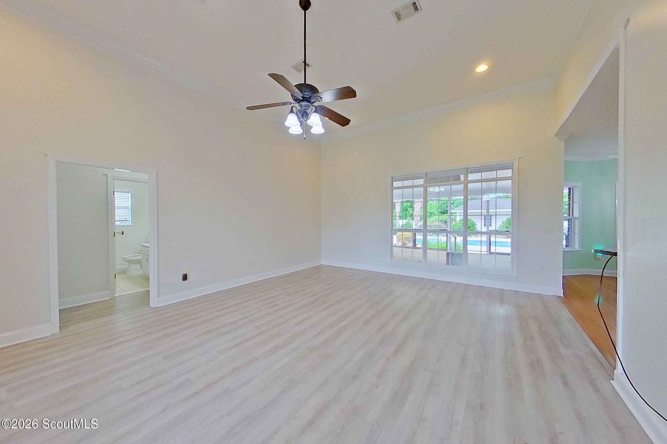 3952 Golfview Drive