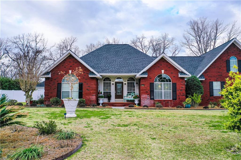 3952 Golfview Drive