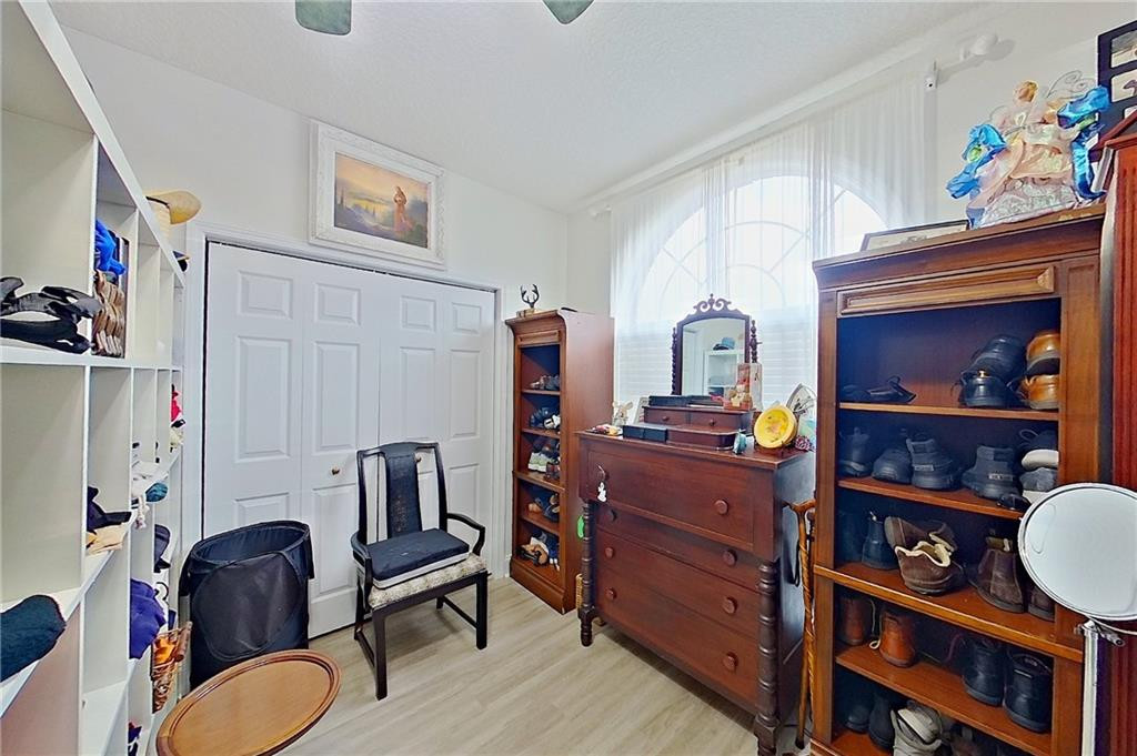 3952 Golfview Drive