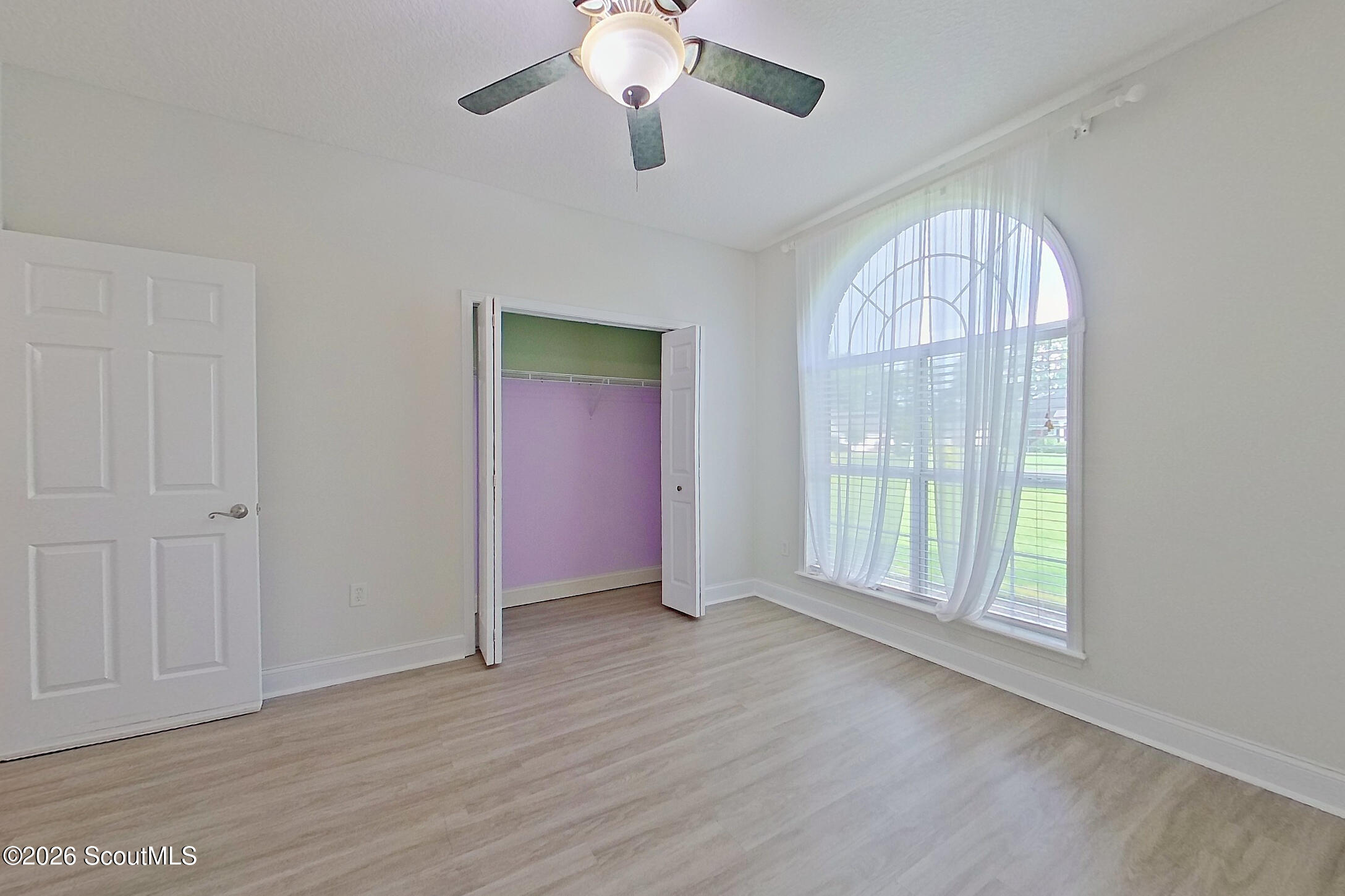 3952 Golfview Drive
