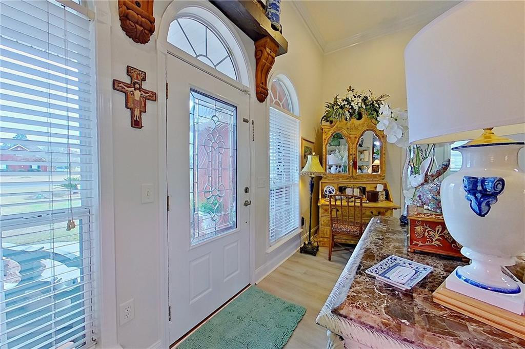 3952 Golfview Drive