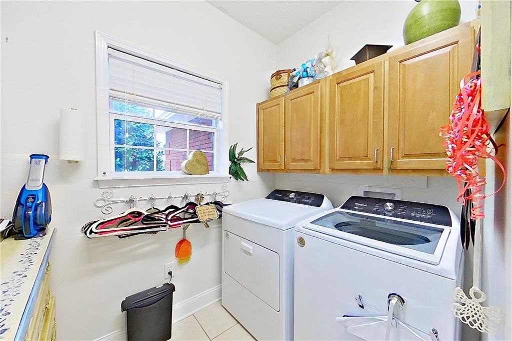 3952 Golfview Drive