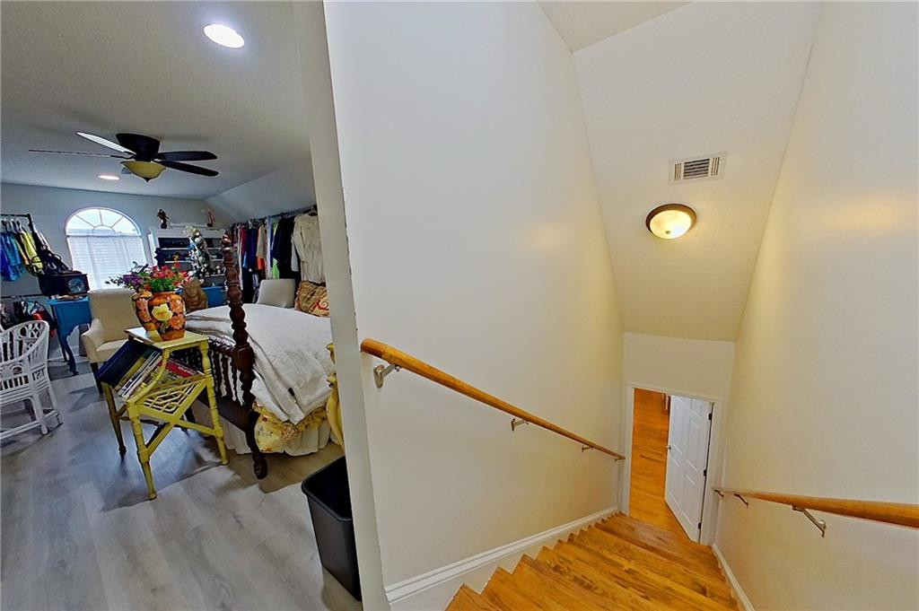 3952 Golfview Drive