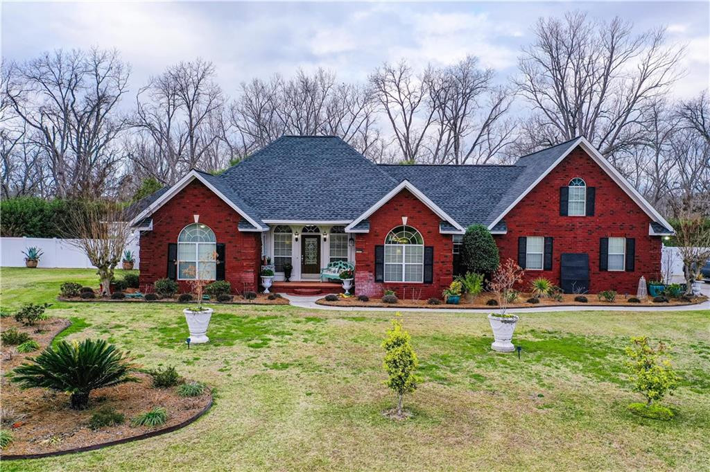 3952 Golfview Drive