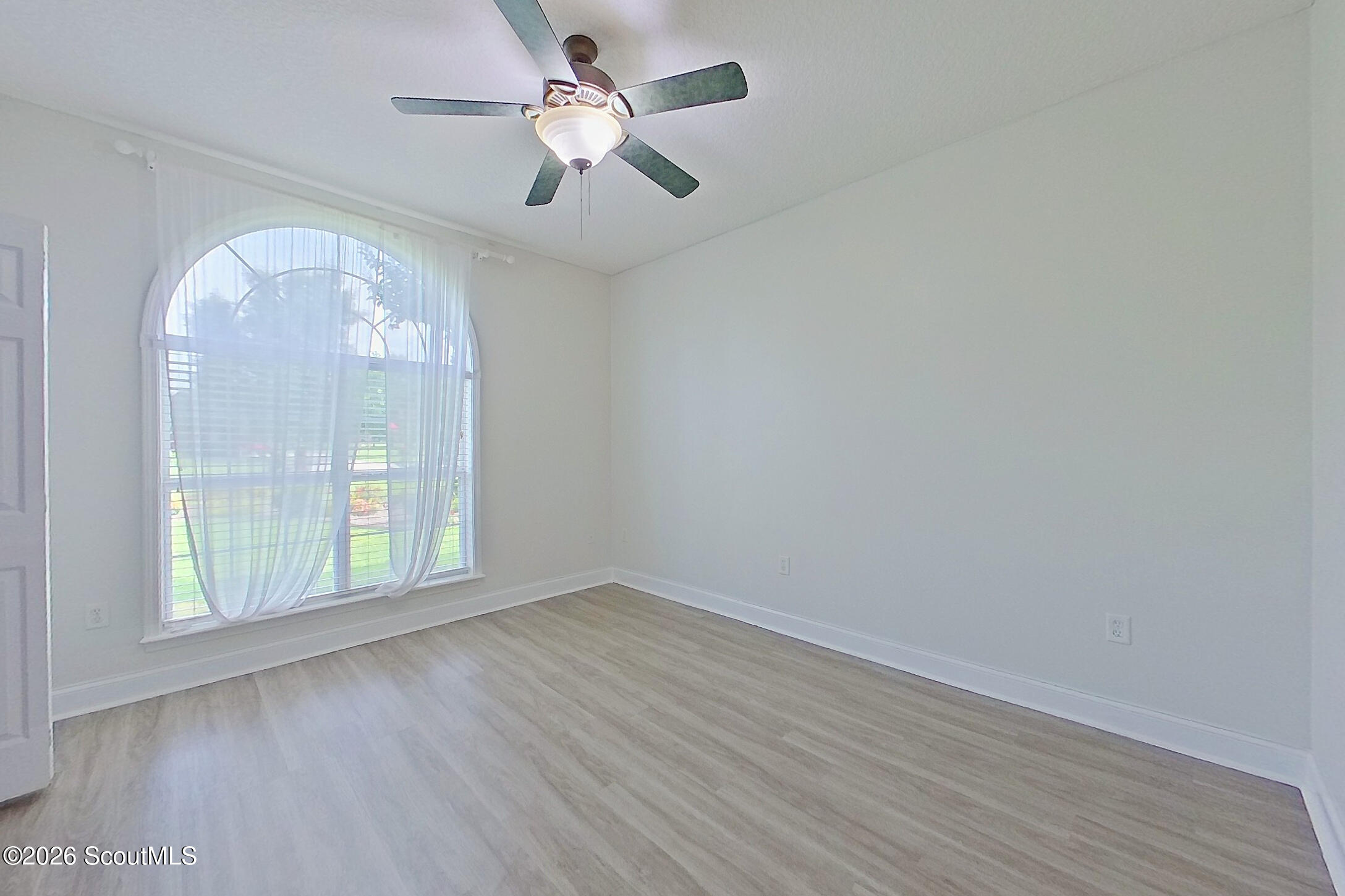 3952 Golfview Drive