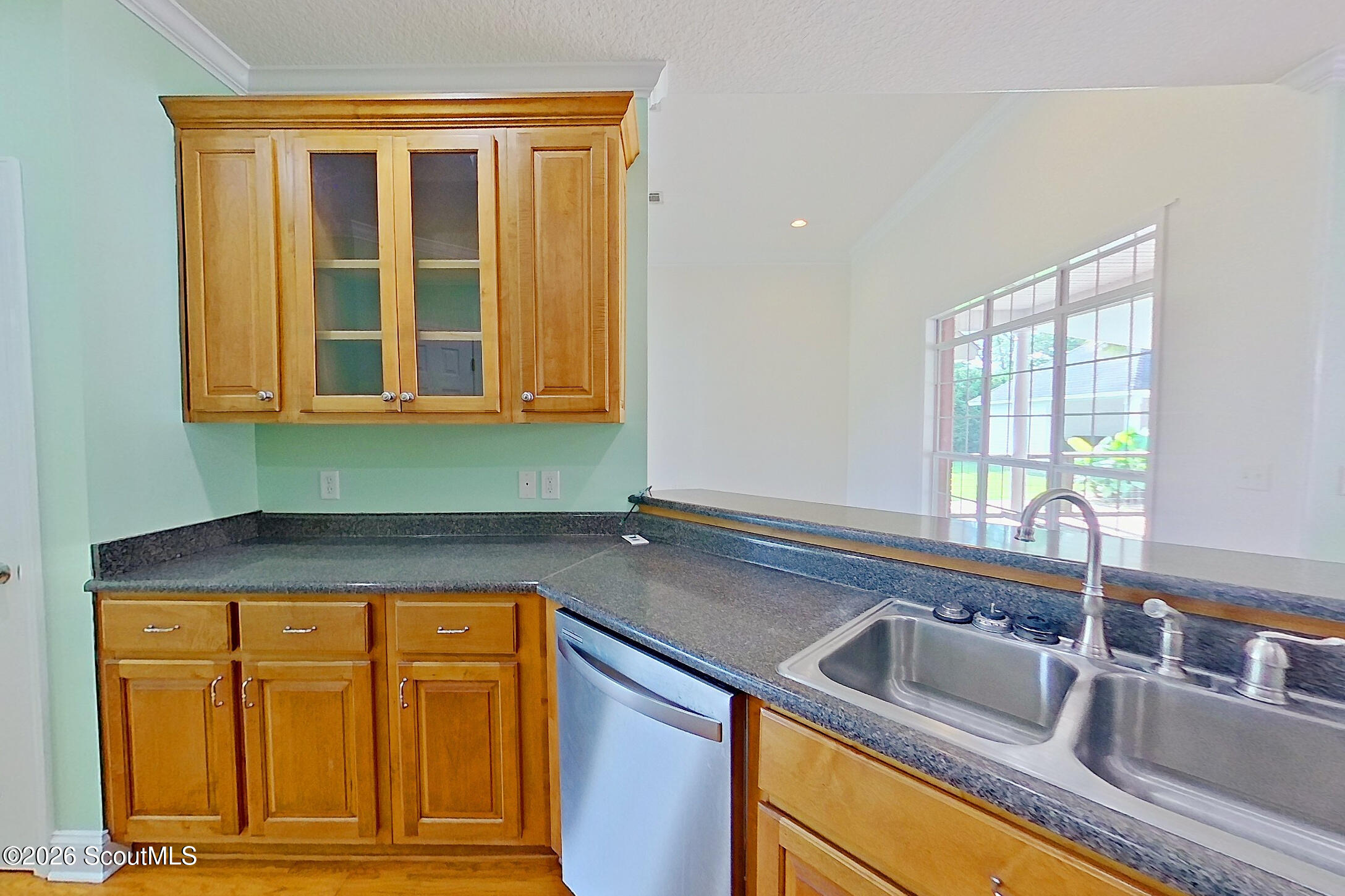 3952 Golfview Drive