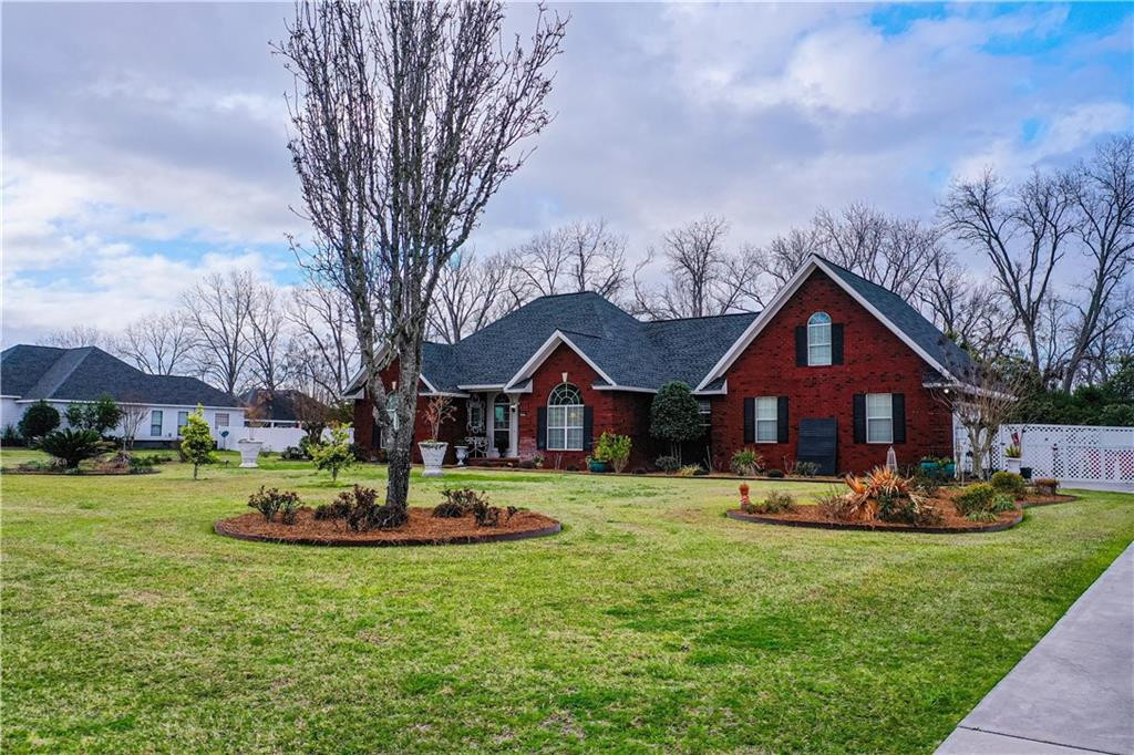 3952 Golfview Drive