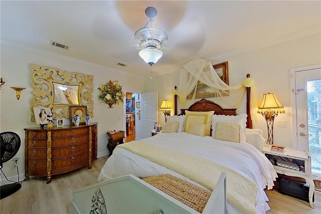 3952 Golfview Drive