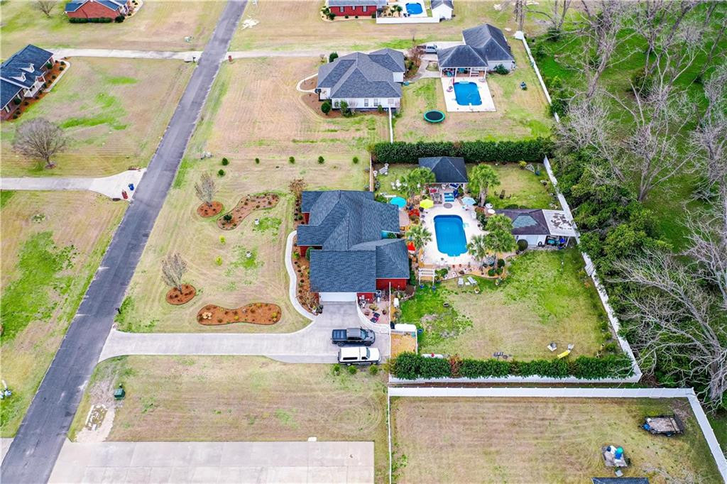 3952 Golfview Drive