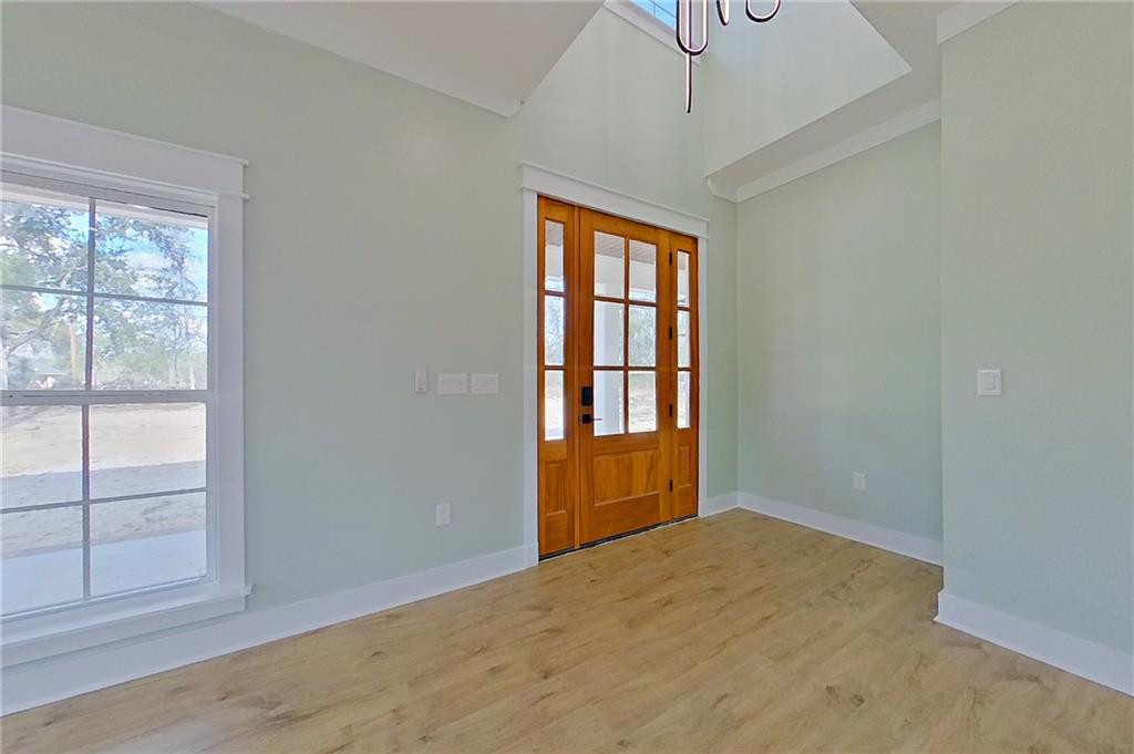 1002 Azalea Drive