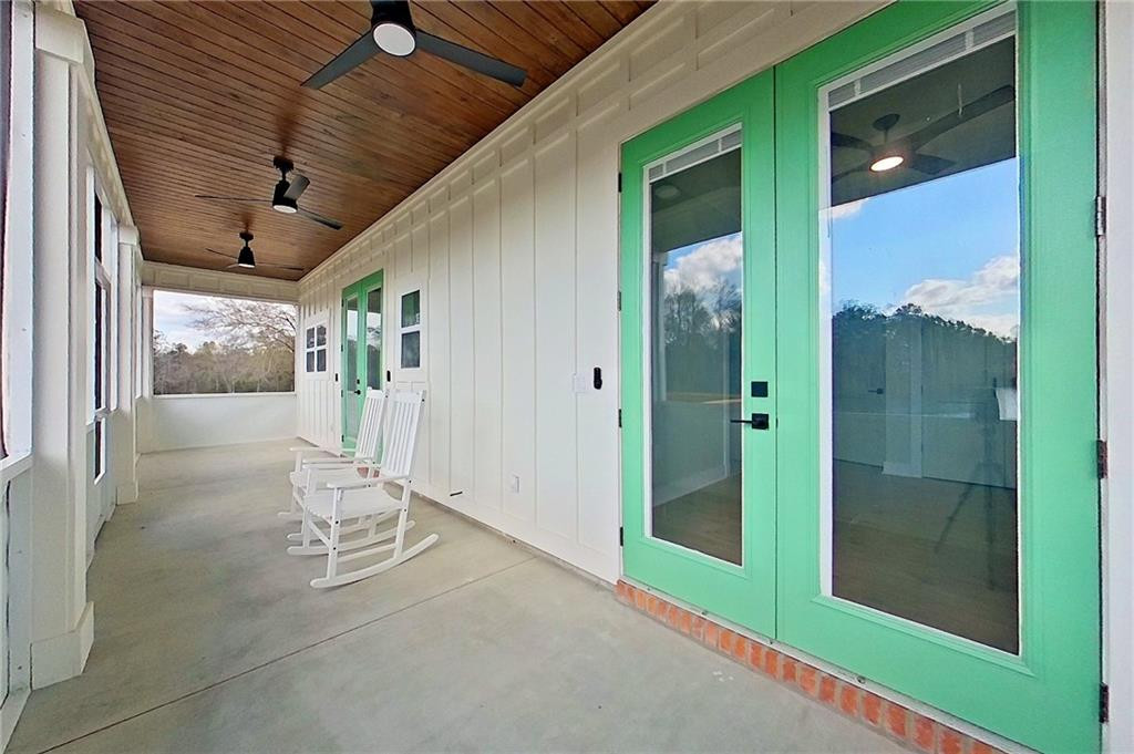 1002 Azalea Drive