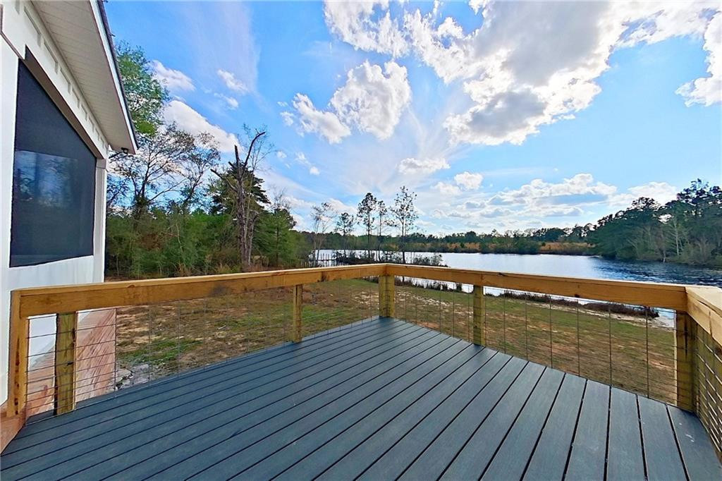 1002 Azalea Drive