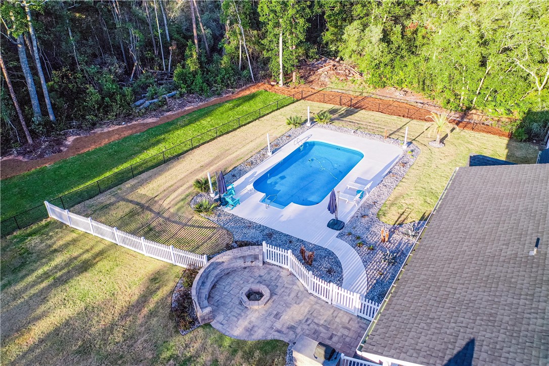 116 Plantation Pines Drive