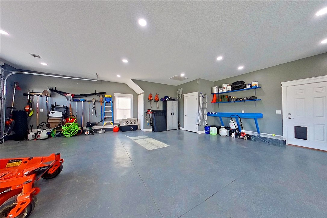 116 Plantation Pines Drive