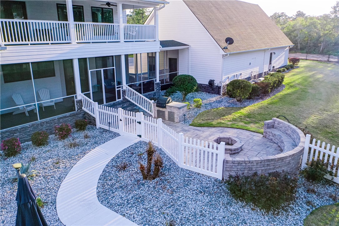 116 Plantation Pines Drive