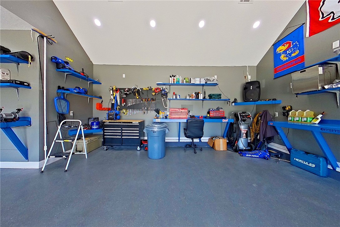 116 Plantation Pines Drive