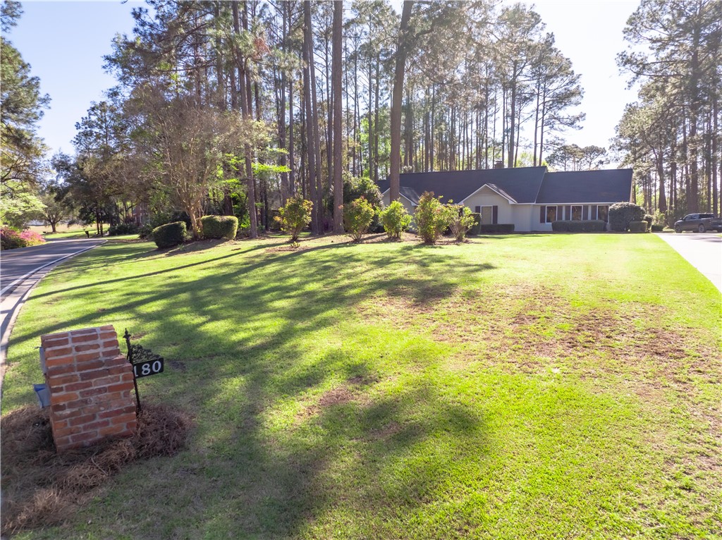 180 Heritage Circle