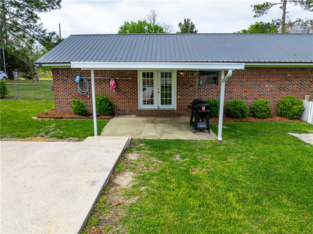 3433 Pecan Lane