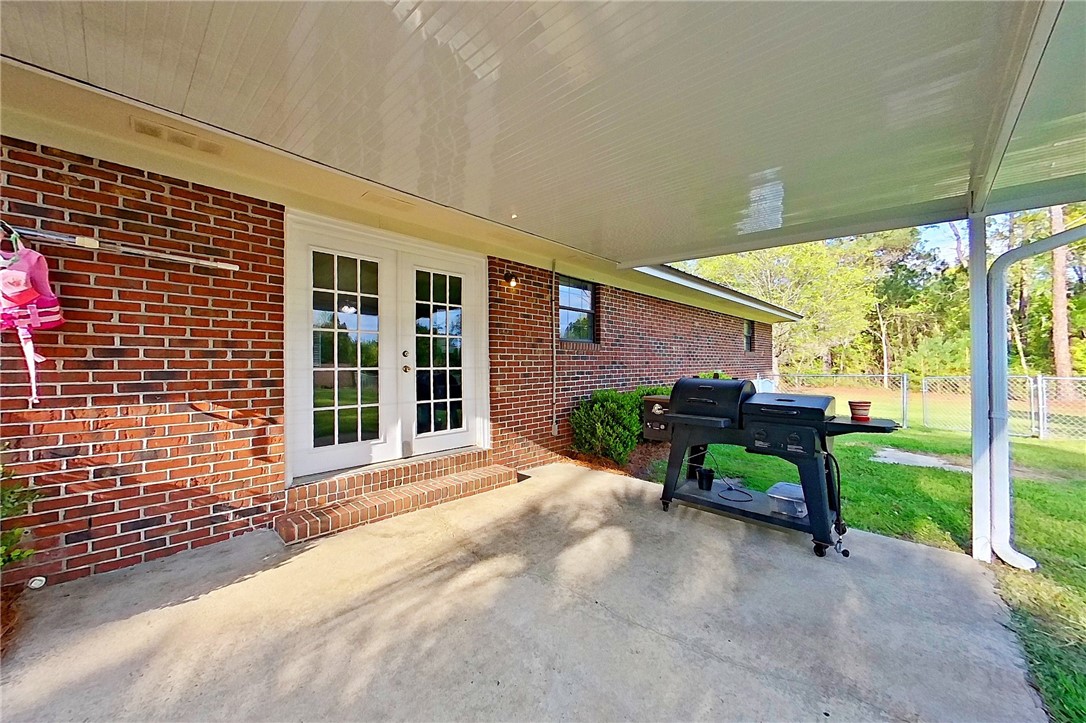 3433 Pecan Lane