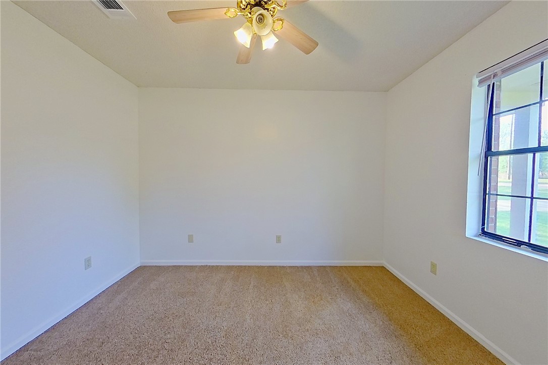 3433 Pecan Lane