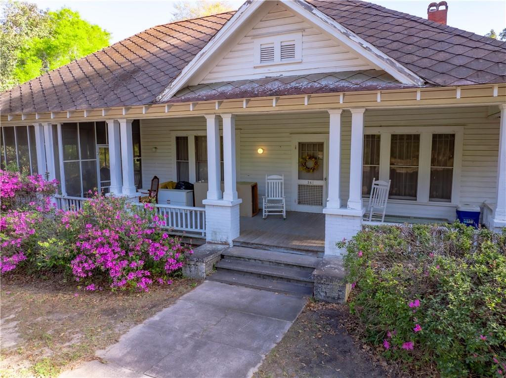 241 Strickland Ave