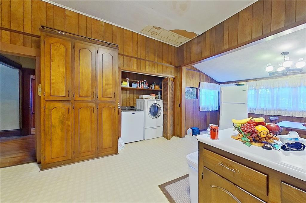 241 Strickland Ave