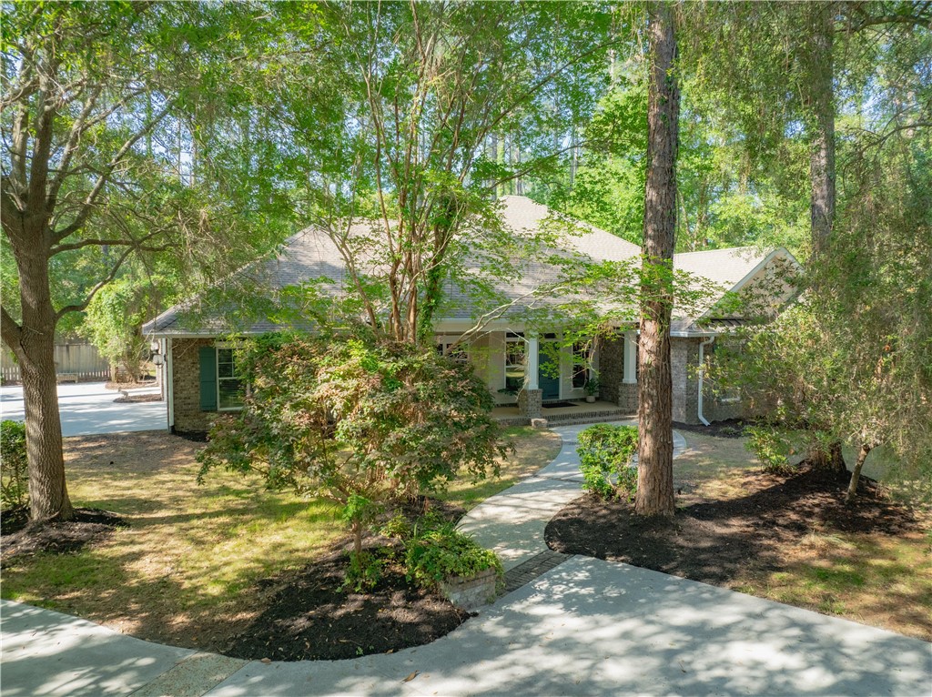 811 Kentland Drive
