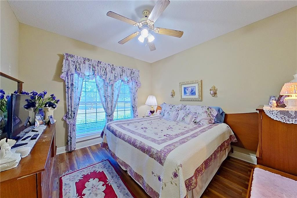 6332 Sun Dell Circle