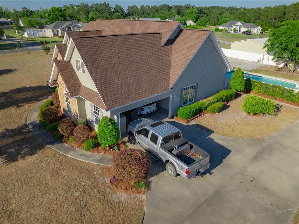6332 Sun Dell Circle
