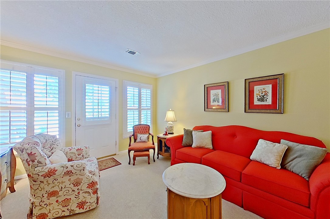 822 St Mary's Drive