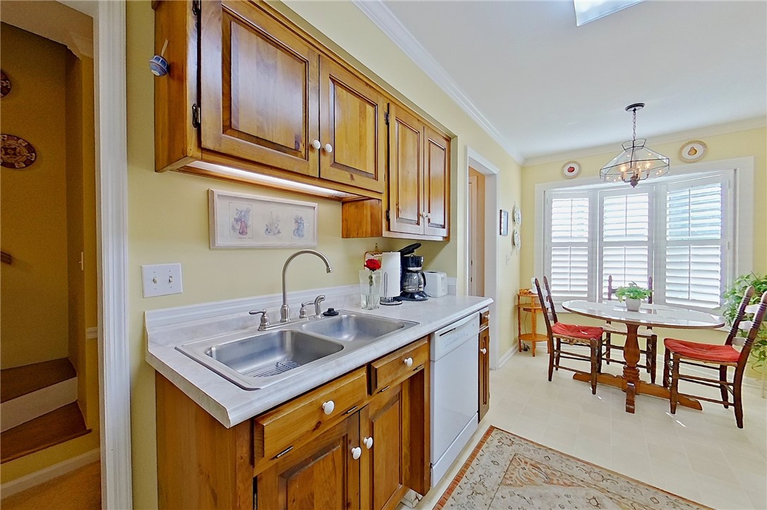 822 St Mary's Drive