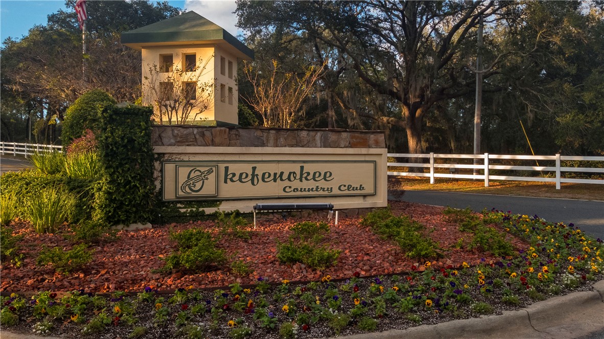 1296 South River Oaks Drive