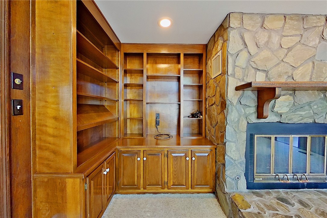 1296 South River Oaks Drive