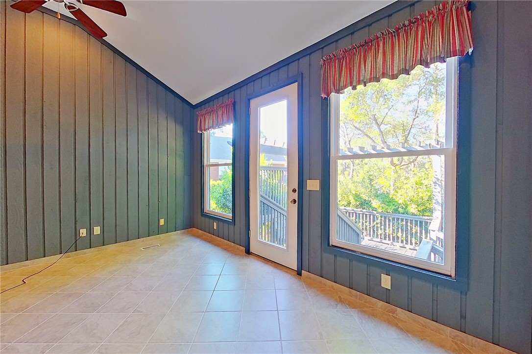 1296 South River Oaks Drive