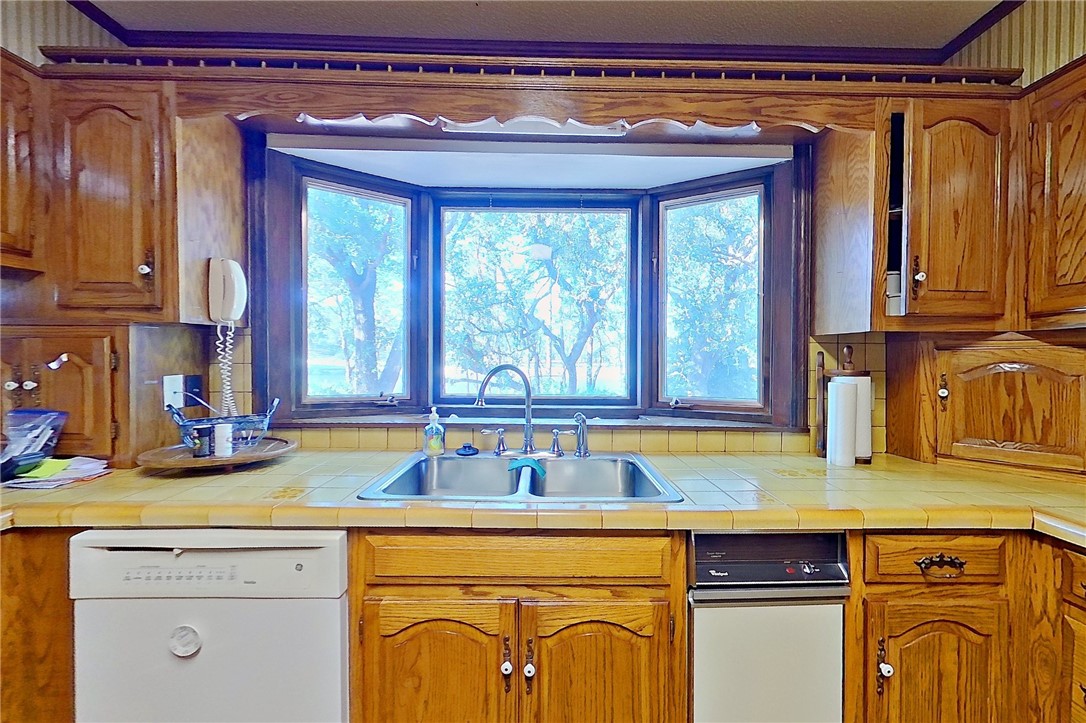 1296 South River Oaks Drive