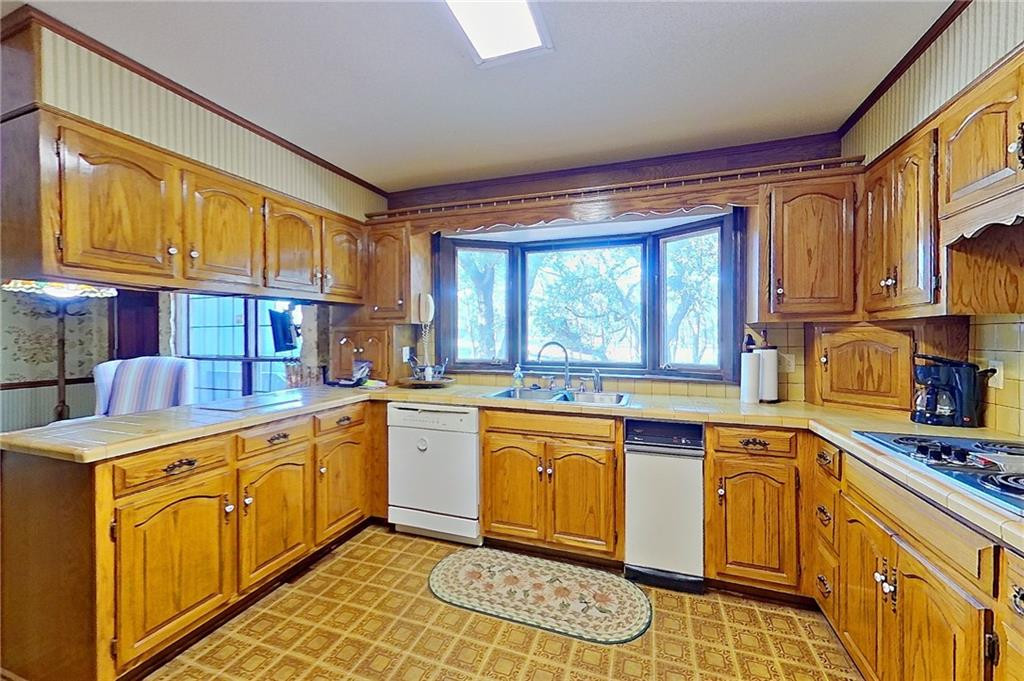 1296 South River Oaks Drive