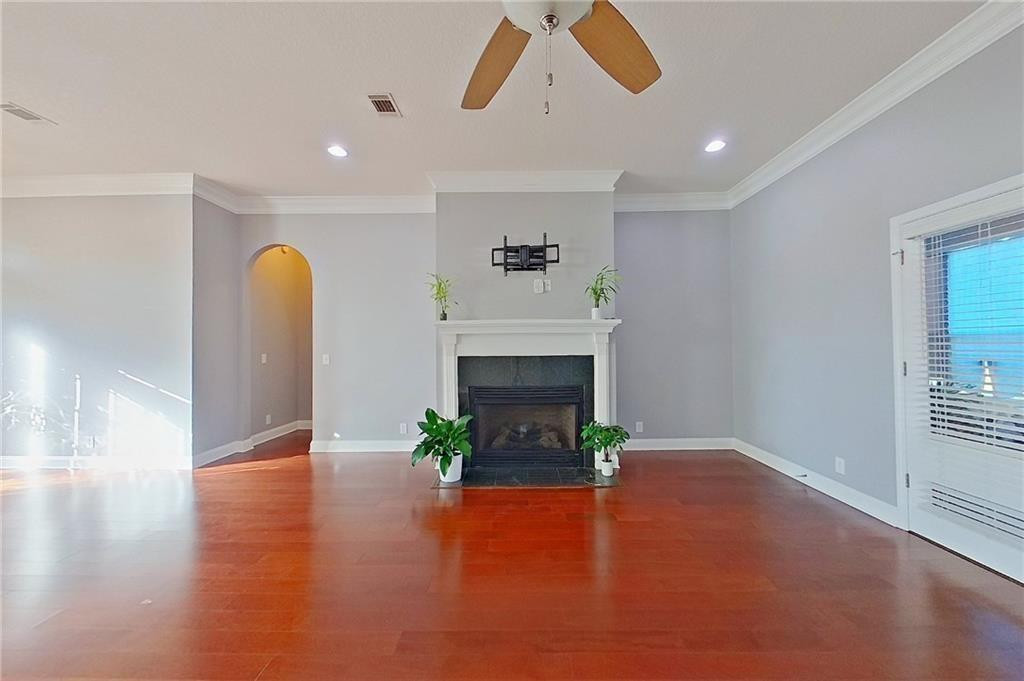 606 Stonewall Jackson Place