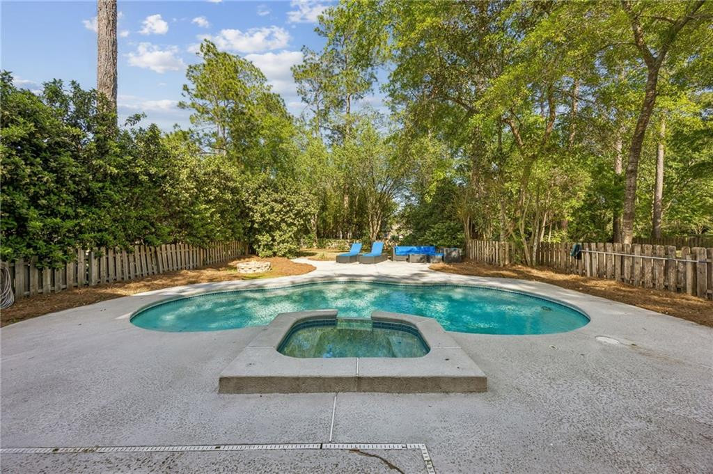 213 W Cardinal Circle, St. Marys