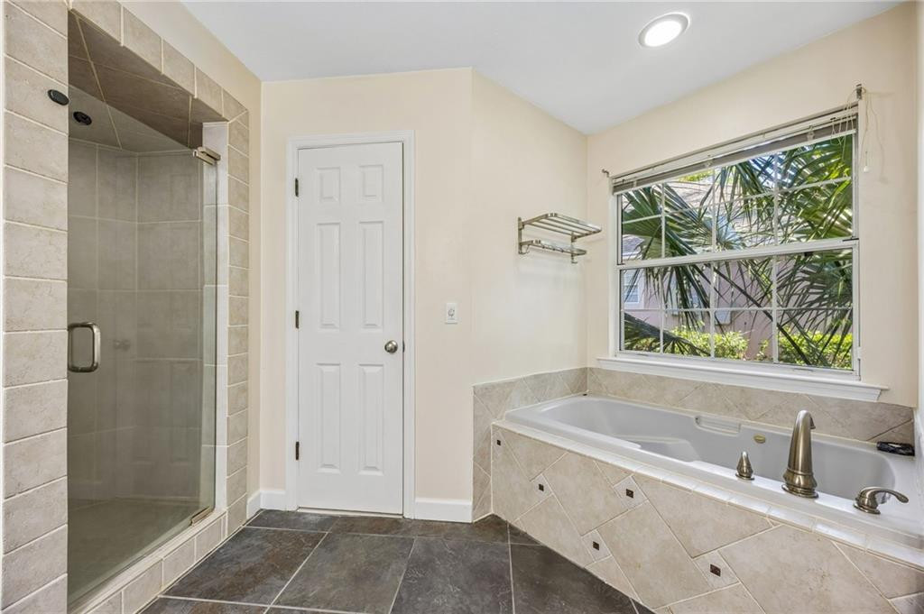 213 W Cardinal Circle, St. Marys
