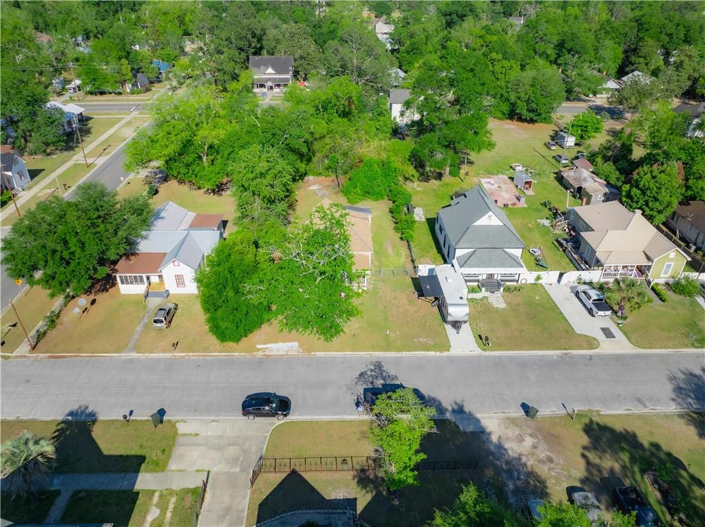 803 Kennedy L Sanders Way
