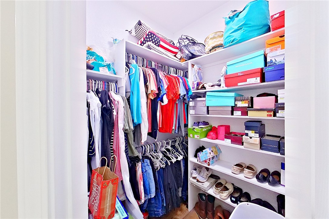 6714 Mamies Drive
