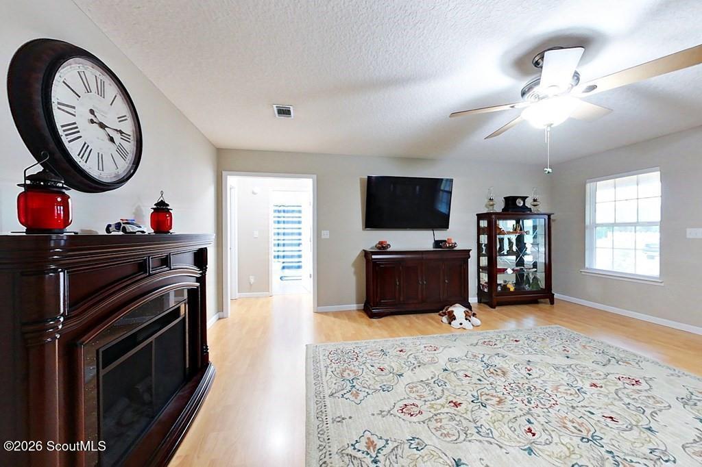 3007 Suncreek Lane