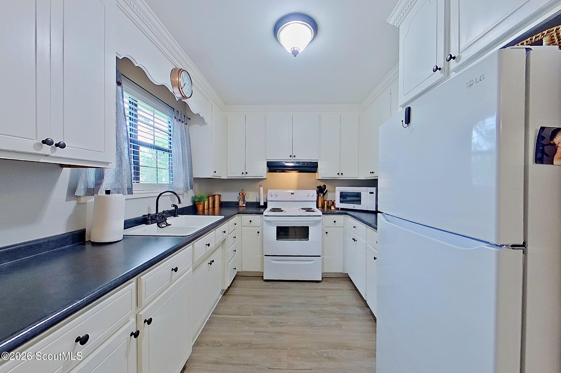 75 W Plant Avenue