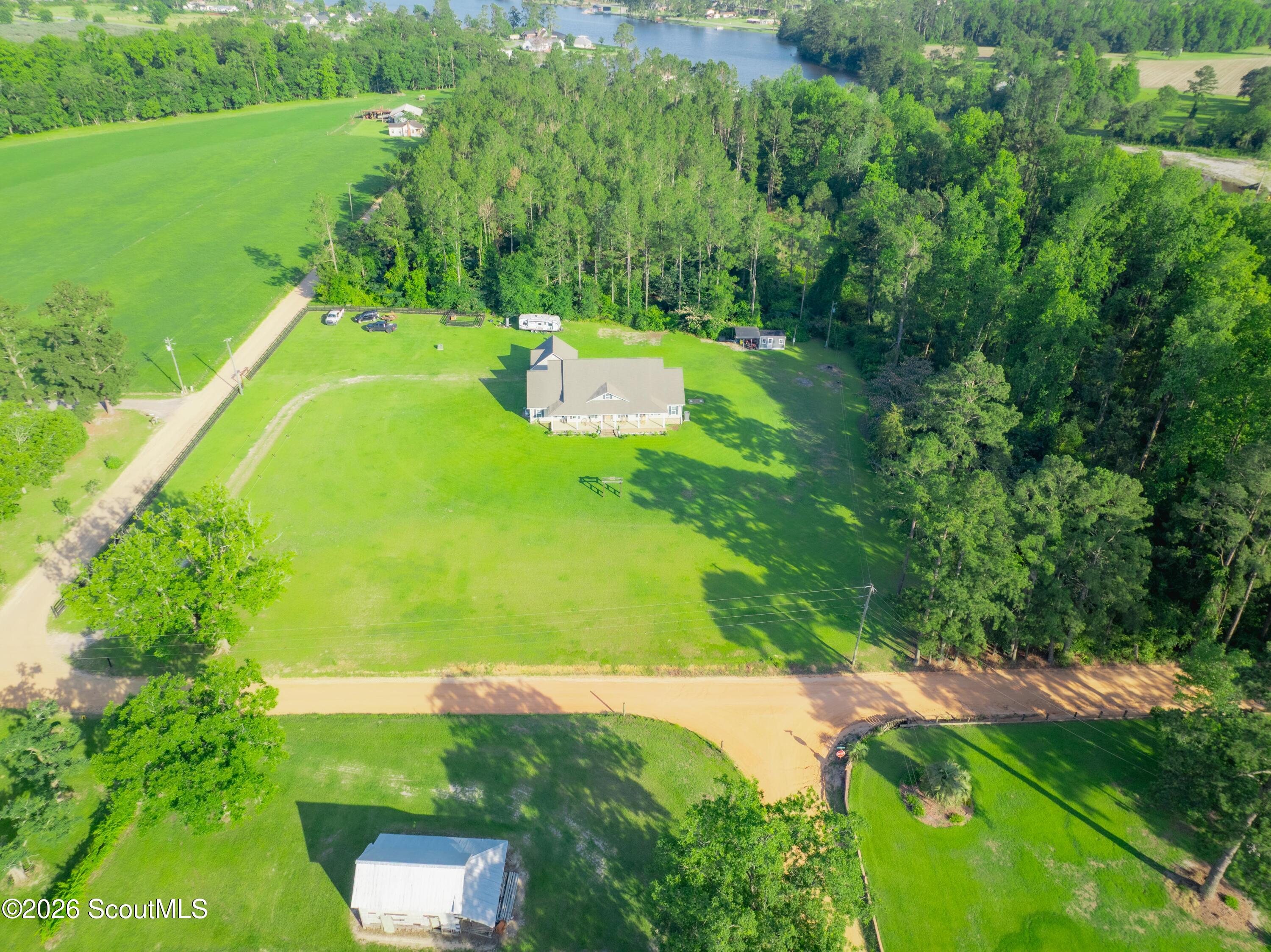 190 Claytie Douglas Road