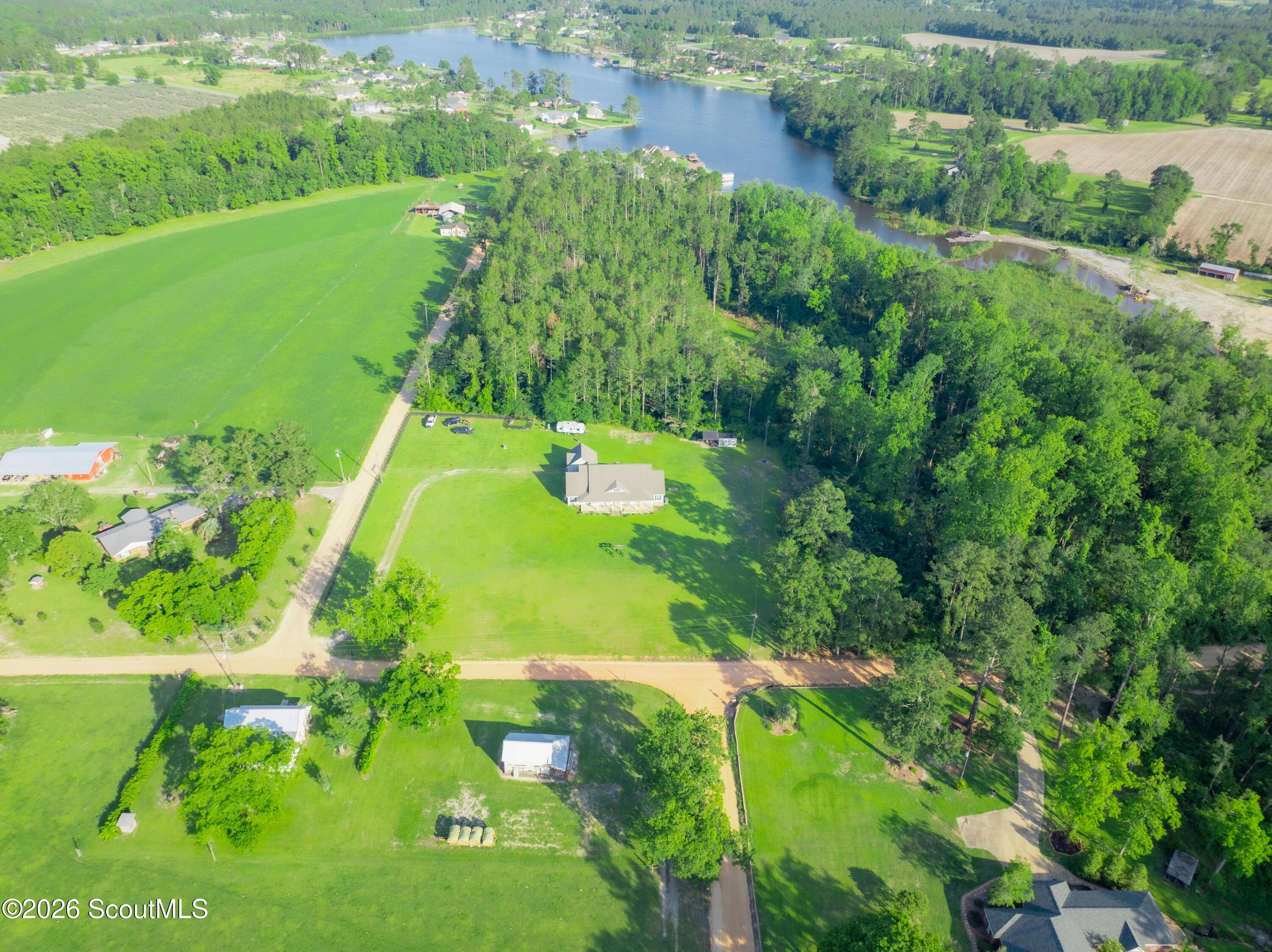 190 Claytie Douglas Road