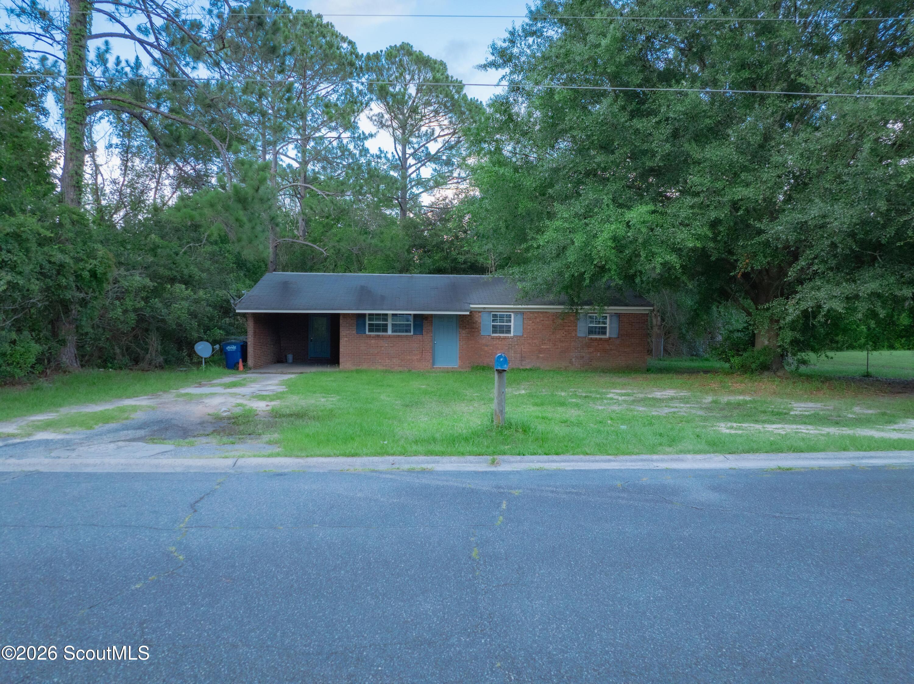 1601 Gibbs Street