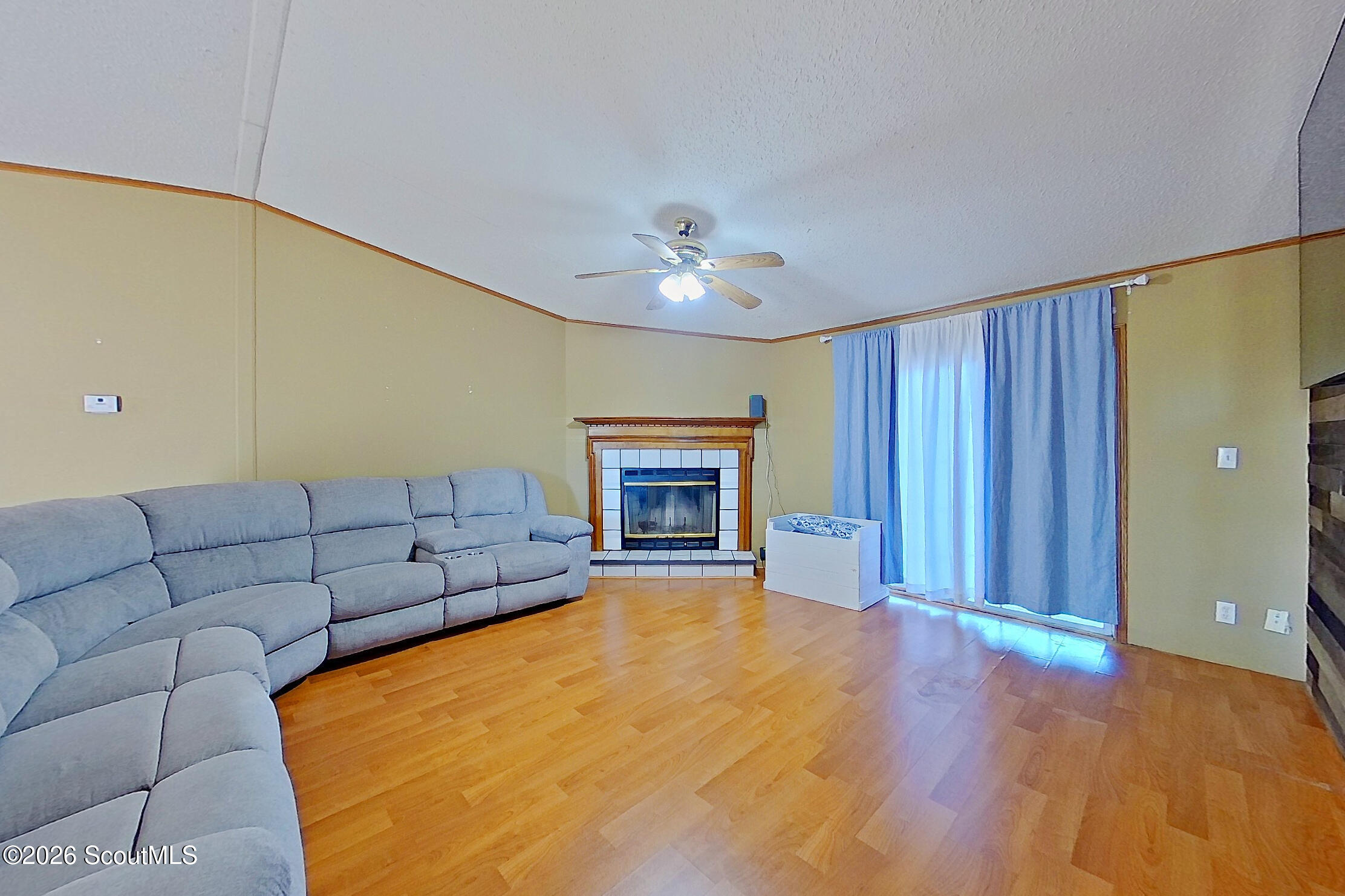 3259 W Horseshoe Road